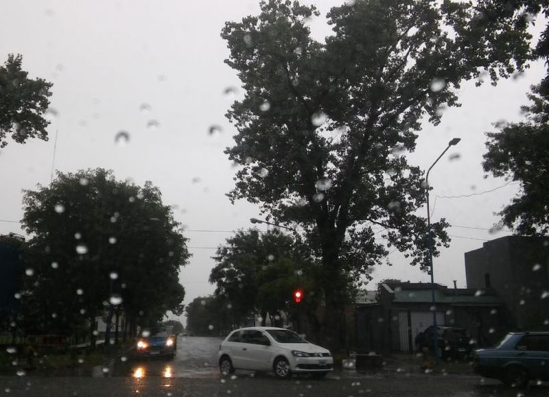 En la intersección de Boulevard San Martín, Pueblos Originarios y Pasaje Chano Aloé.