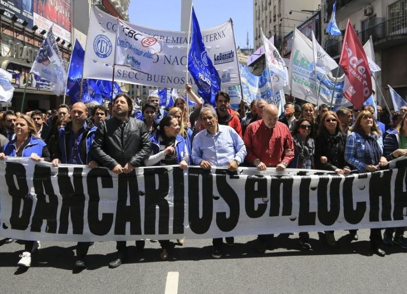 Este lunes 26 de marzo habrá menos horas de atención al público.