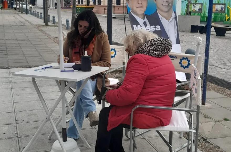 Actividad motorizada por el ENACOM.