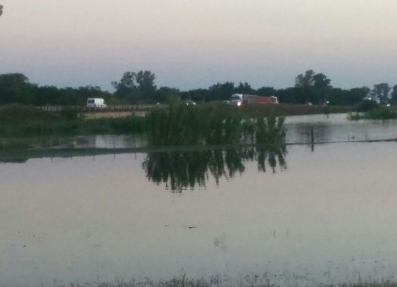 Son alrededor de 15 las familias evacuadas.