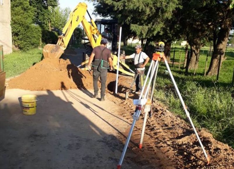 El costo de la obra es compartido entre vecinos y municipio.