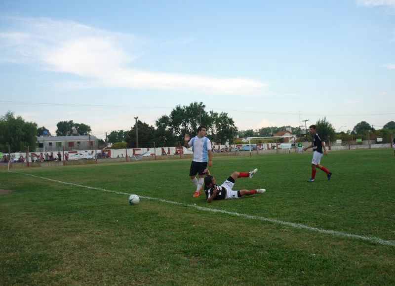 El sábado juega Unión de Carabelas en Colón y los tres partidos restantes van el domingo.