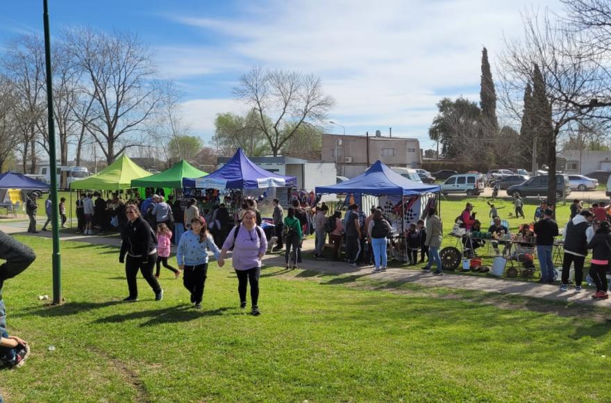 Actividad en el Paseo de la Ribera.