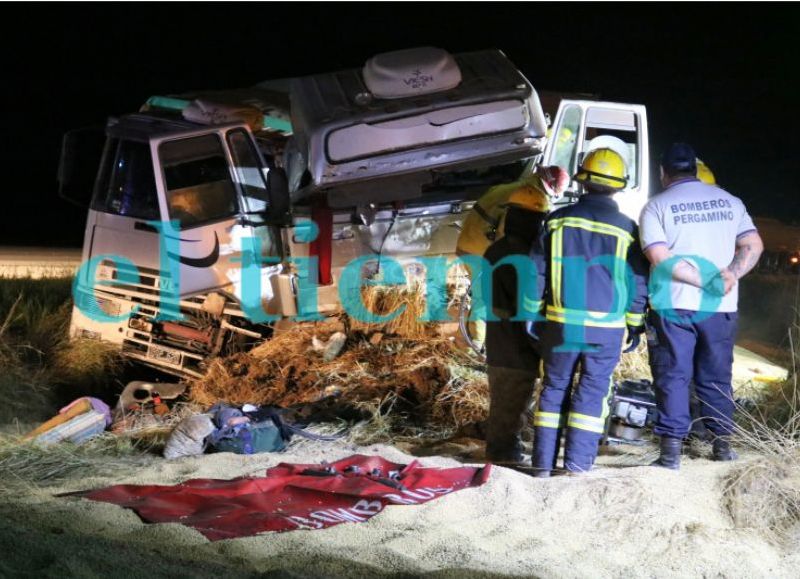 Uno de los choferes resulto con serias lesiones (foto: Gentileza El Tiempo).