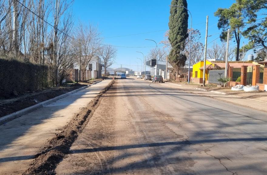 Cordón cuneta en Fuerte Federación.