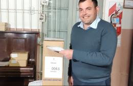 Votó Román Bouvier en Carabelas