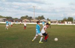 Hoy básquet, hockey y fútbol en Rojas y Carabelas