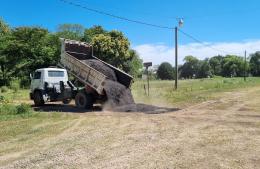 Trabajos de reacondicionamiento en el acceso a Roberto Cano