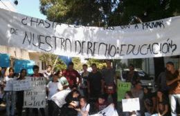 Contundente marcha de la comunidad de la Escuela Técnica