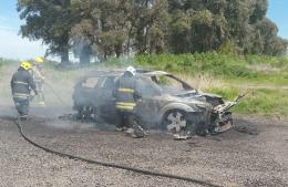 Incendio de auto en Ruta 31