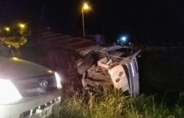 Volcó un camión en la intersección de las rutas 45 y 31