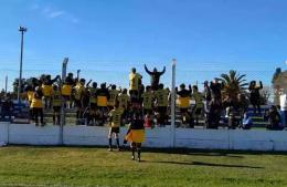 Argentino se quedó con tres divisiones y El Huracán con la restante.