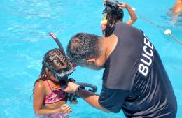 Clase de buceo en la colonia de Carabelas