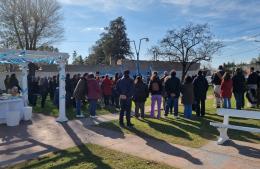 Baguear fustigó la organización del acto por el Día de la Bandera