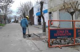 La CLYFER repara paño de pavimento en calle 9 de Julio