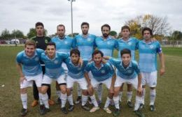 Argentino goleó y también es segundo