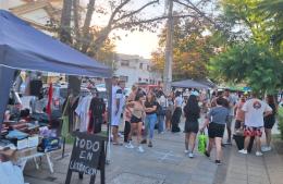 Se disfrutó de un nuevo Domingo de Feria en la Plaza San Martín