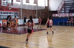 Compitieron los conjuntos femeninos de Sportivo