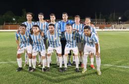 Gran triunfo de Argentino en la ida de la final